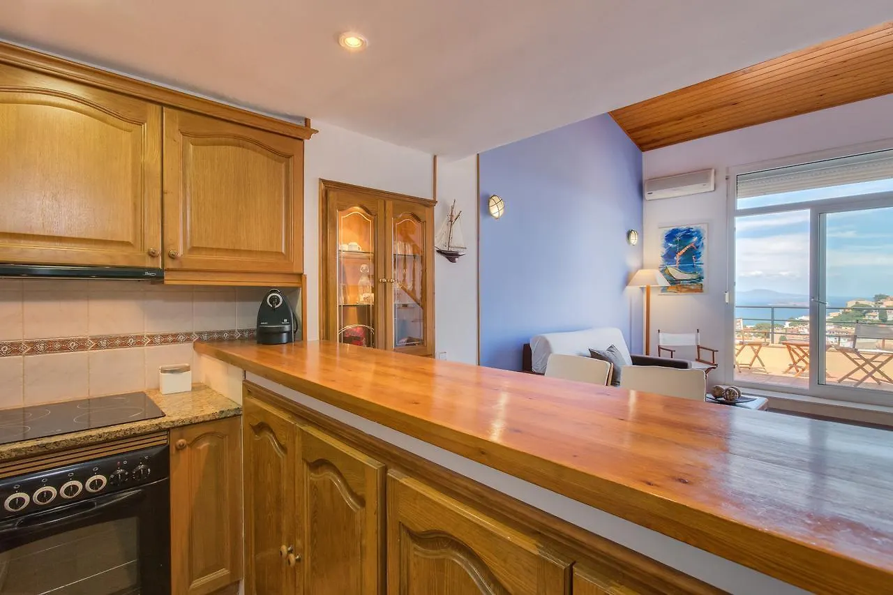 Flateli Begur Apartment